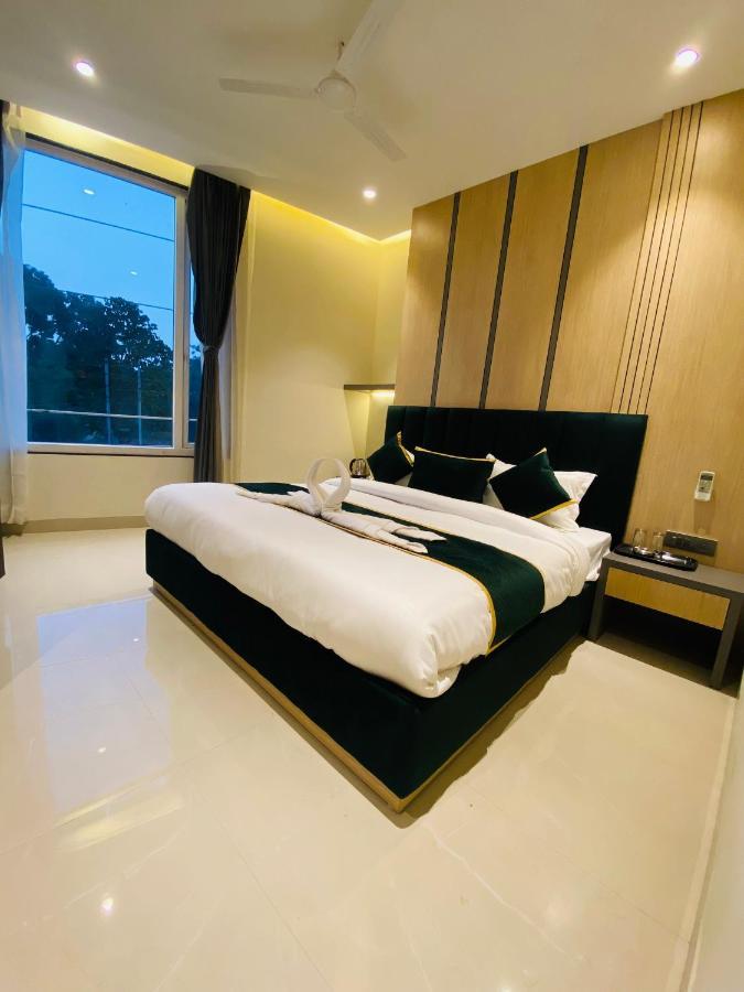 Hotel 51 Amritsar Dış mekan fotoğraf