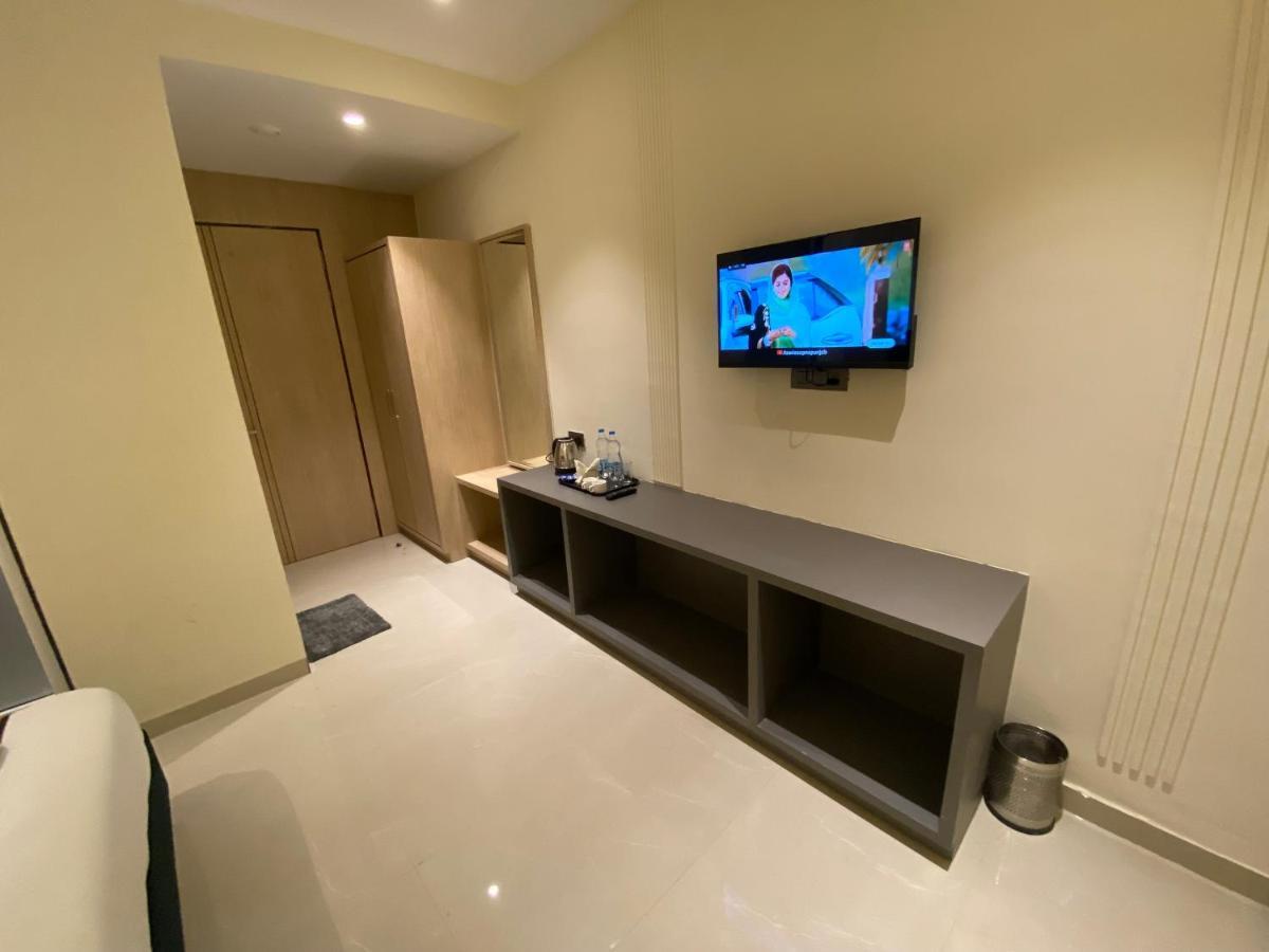 Hotel 51 Amritsar Dış mekan fotoğraf