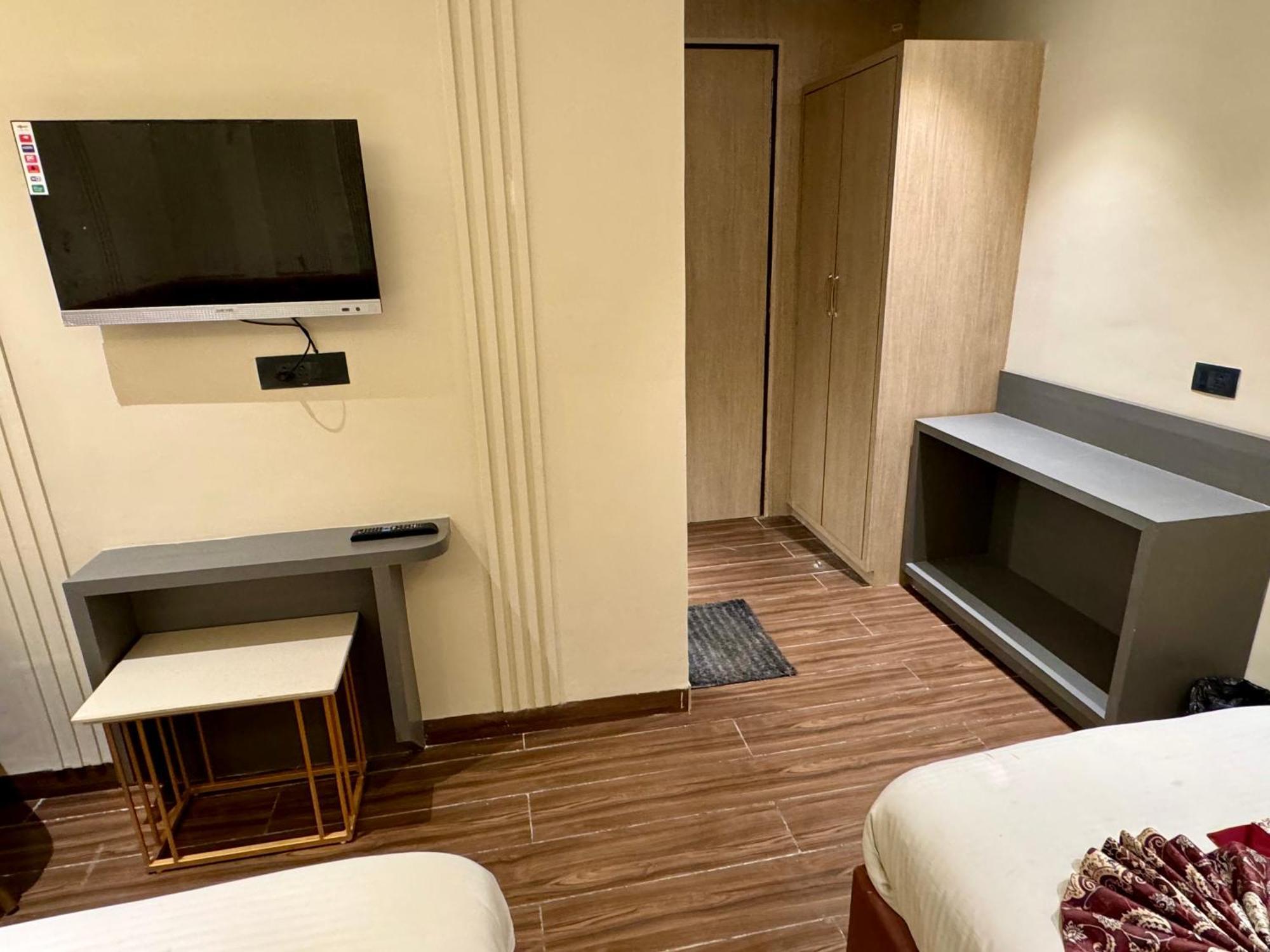 Hotel 51 Amritsar Dış mekan fotoğraf