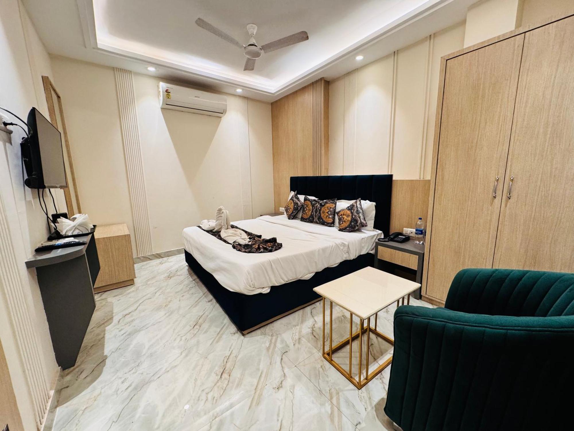 Hotel 51 Amritsar Dış mekan fotoğraf