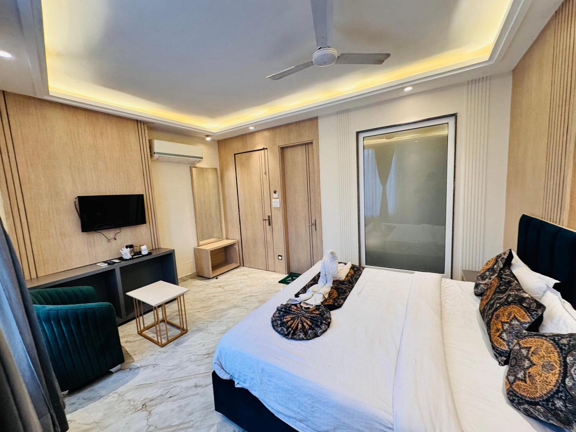 Hotel 51 Amritsar Dış mekan fotoğraf