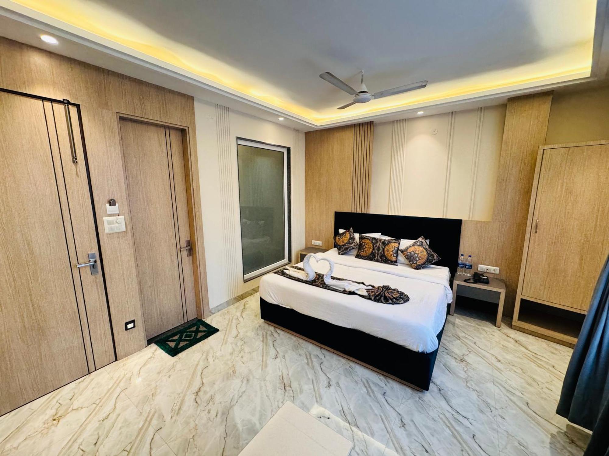 Hotel 51 Amritsar Dış mekan fotoğraf