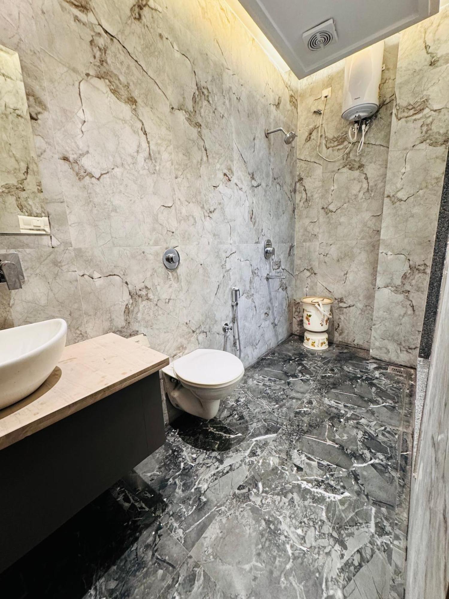 Hotel 51 Amritsar Dış mekan fotoğraf